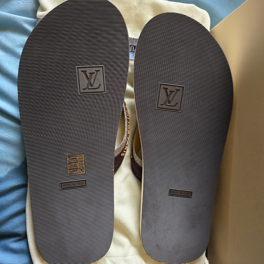 Authentic Louis Vuitton Bahia Thong Sandals Size 10 - Picture 2 of 8